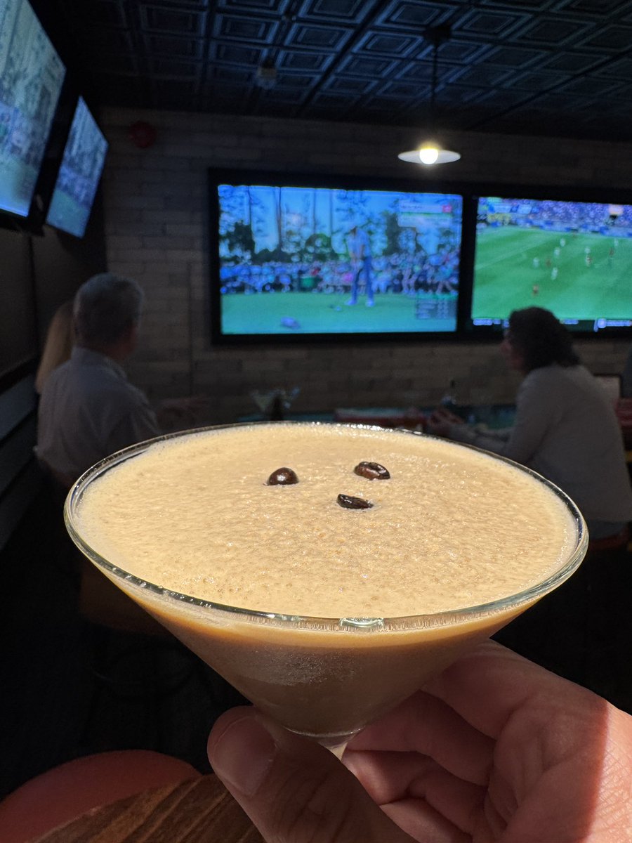 Tour_Junkies's tweet photo. Preparing for a long night at the craps table w/ the reposado espresso martini. 

Let’s go Rory or Coco! https://t.co/gnHn7VyLkd