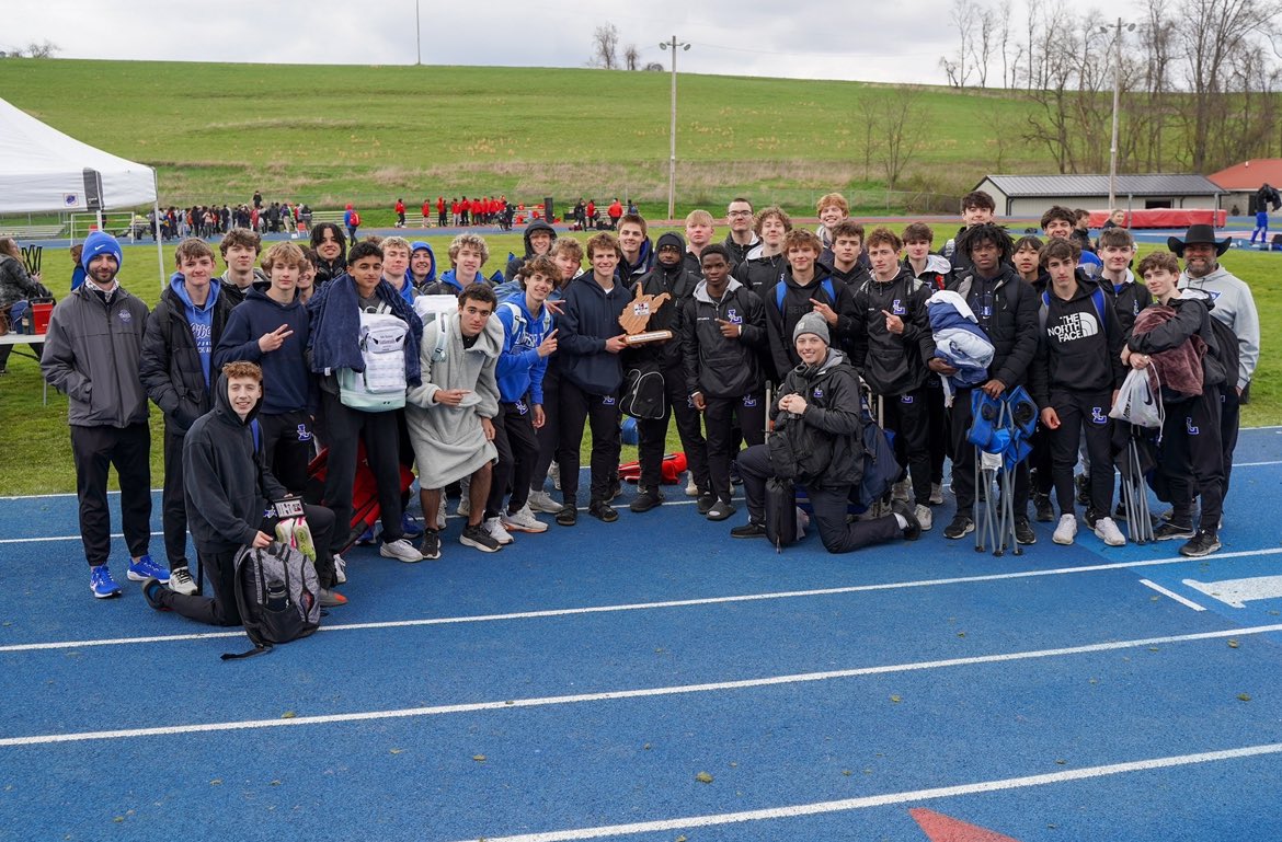 CoachCikach's tweet photo. 2025 Dick Dei Invite Champions! #connect #compete @LHSAthleticDept https://t.co/f2gsH4De9Z