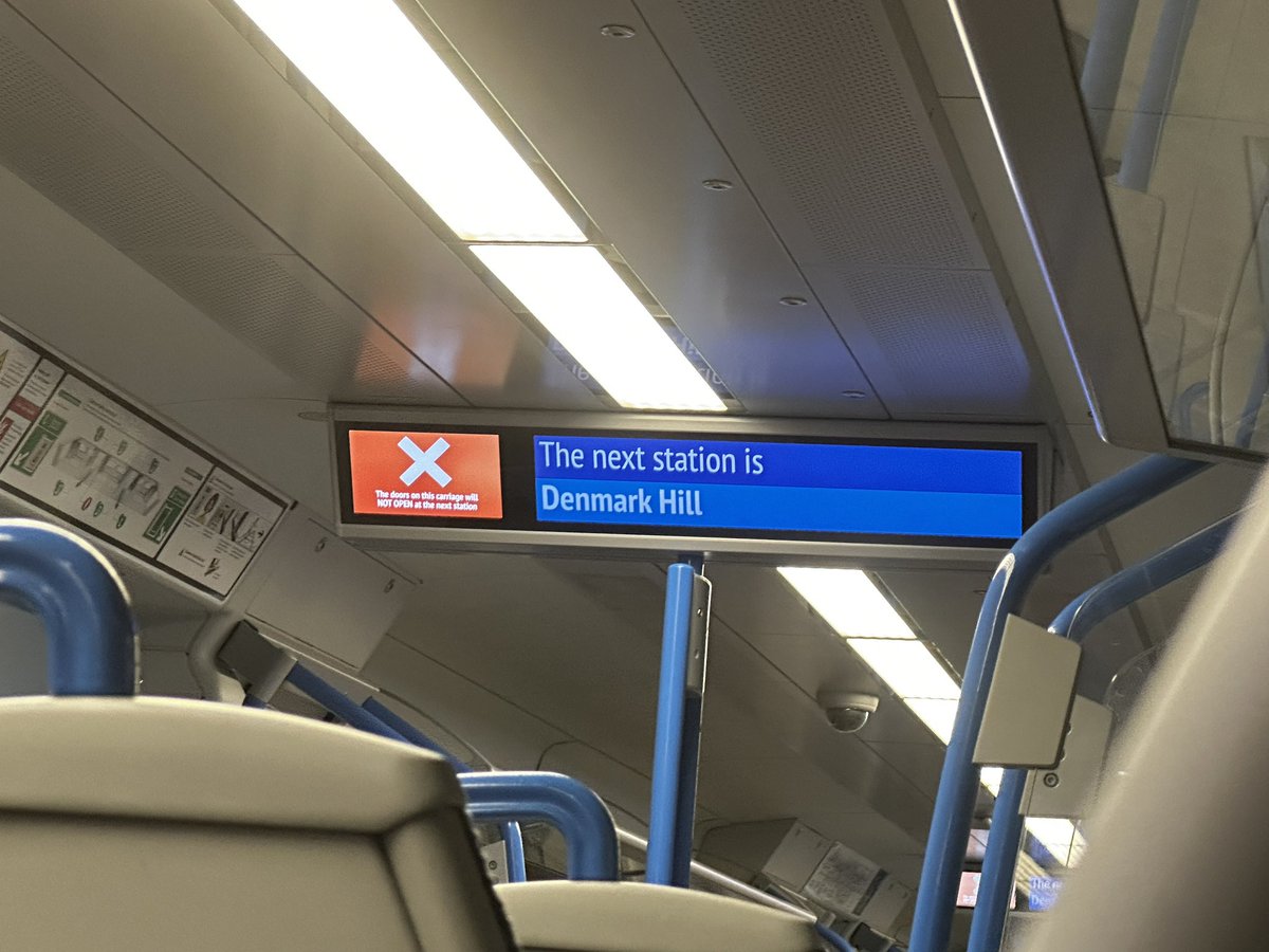 A Cinderella Line tweet media