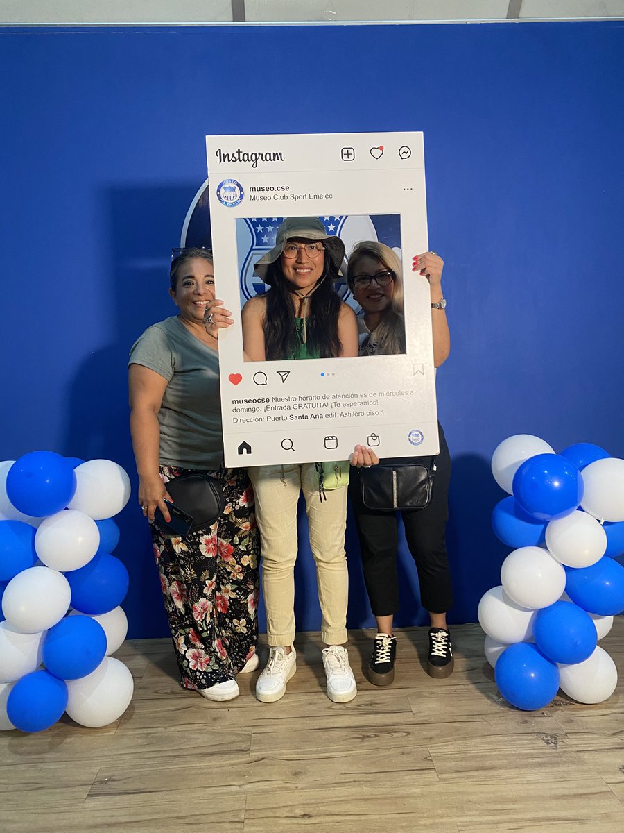 MuseoEmelec's tweet photo. 💙 Cerramos este finde con mucho cariño y gratitud hacia todos los hinchas eléctricos que nos acompañaron. ¡Su energía nos motiva cada día! ⚡️
Nos vemos este miércoles en el museo para seguir compartiendo esta pasión.
📍 Puerto Santa Ana | ⏰ 10:00 a 18:00
#MuseoCSE https://t.co/YYd7819UiX