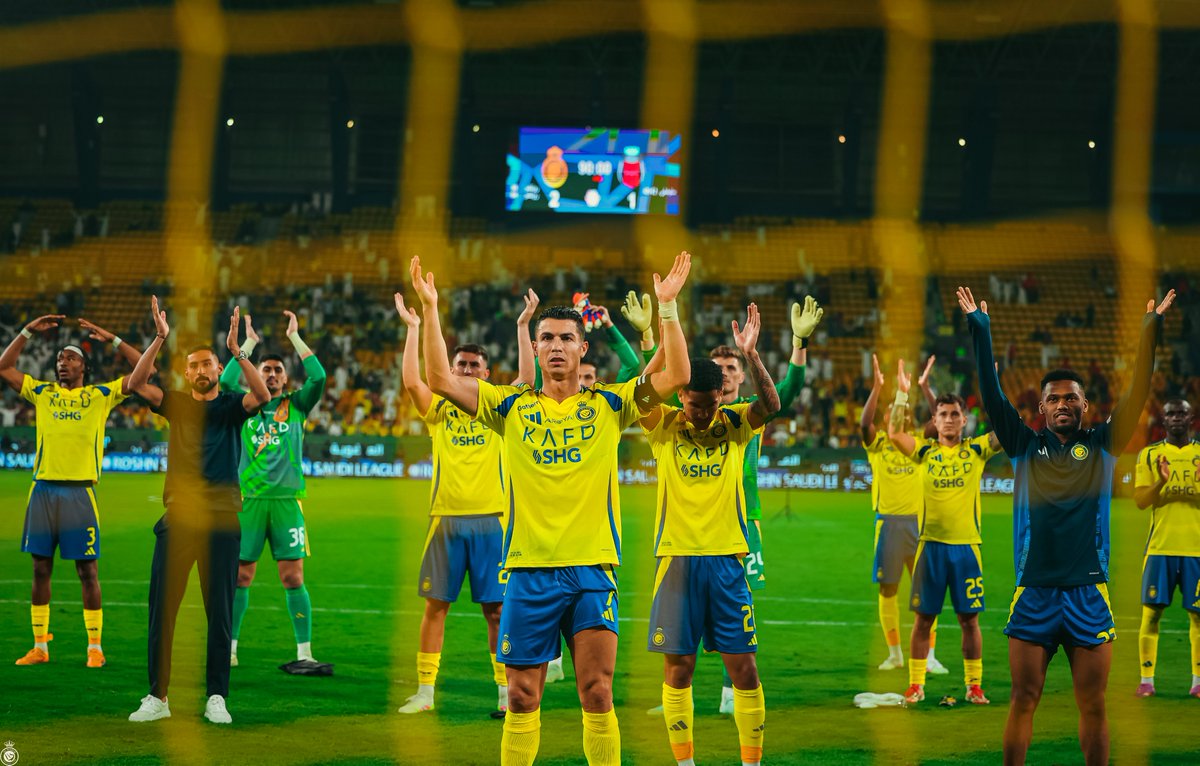 أدام الله للنصـر أفراحـه 💛