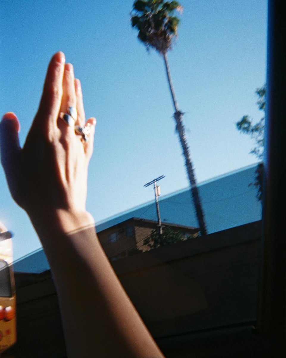 📸 Fiona Palomo via Instagram.