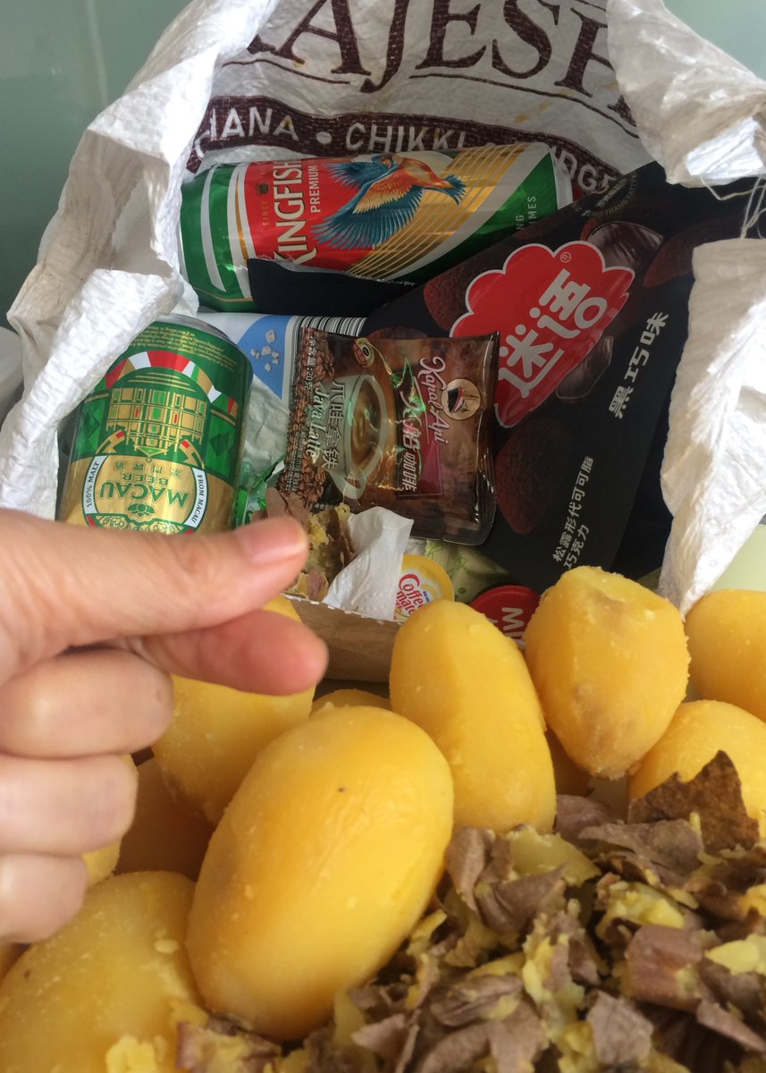 私はここで幸せです。あなたを一番幸せにするものは何ですか❓  🫰   我在這裡很開心  🫰  I am HAPPY here. 🫰  Tôi vẫn luôn ở đây HAPPY  🫰  Tôi thích nấu ăn  😘