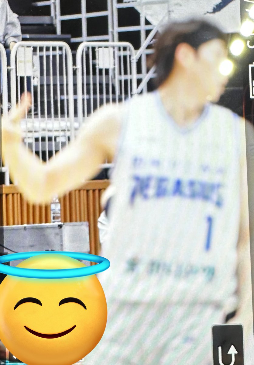 dontggazzu's tweet photo. 흥분해서 세레머니는 못 찍은 게 너모 아쉬웡…
이게…3점 세레머니…였던 것. 이라고………. https://t.co/xfryk38VPc
