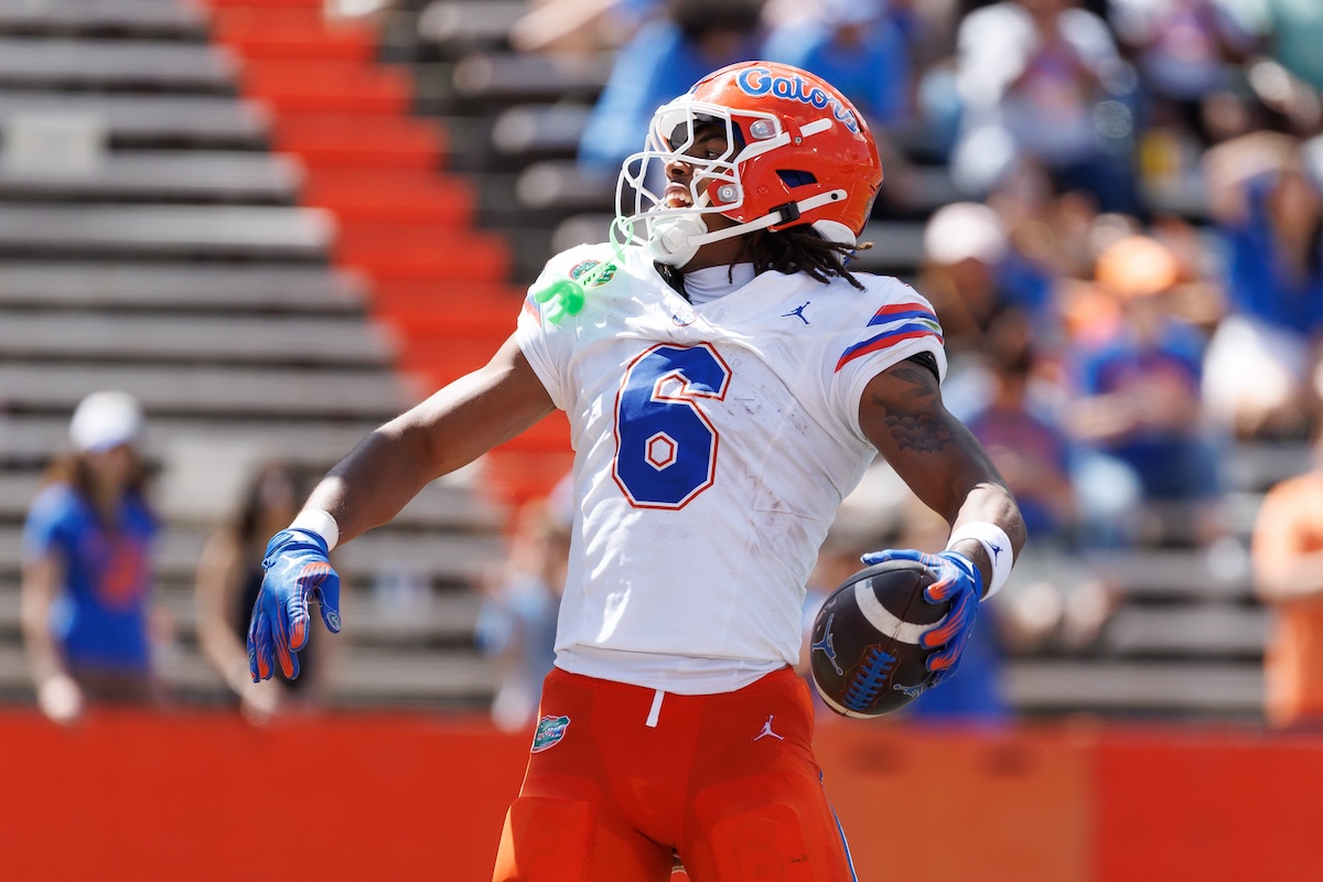 Touted freshman WR Dallas Wilson turns heads with record-setting performance (+)

STORY: on3.com/teams/florida-…