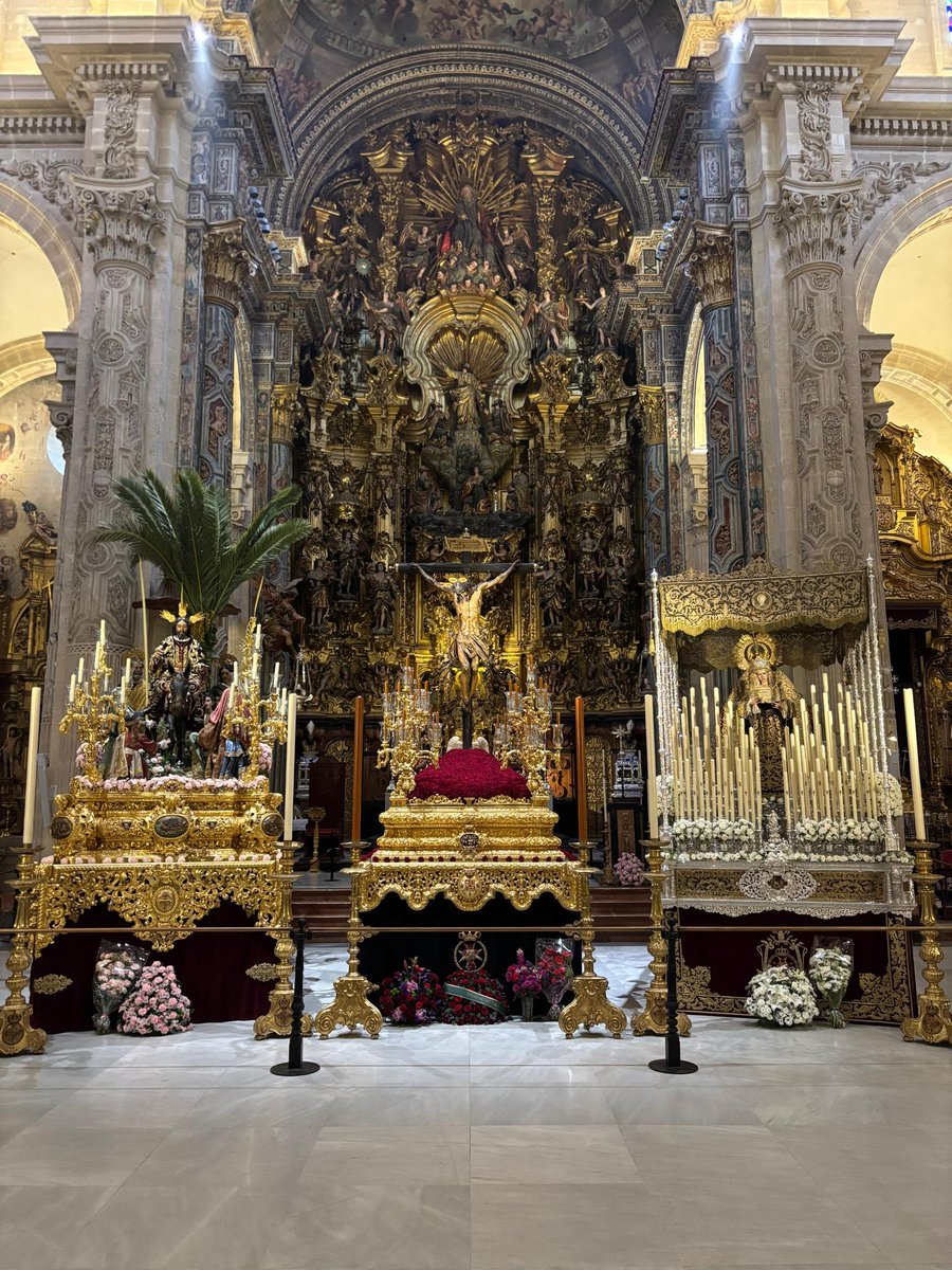 Pasión de Sevilla tweet media
