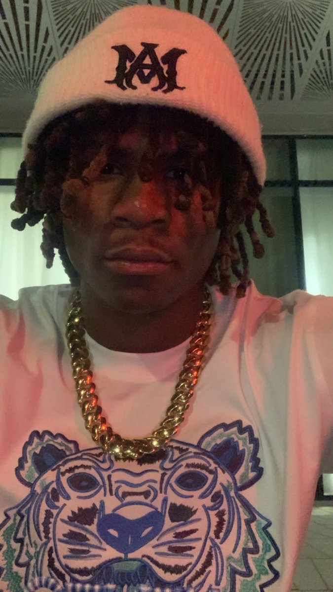 nofaking200's tweet image. Fresh young nigga 🦅 #gradbash