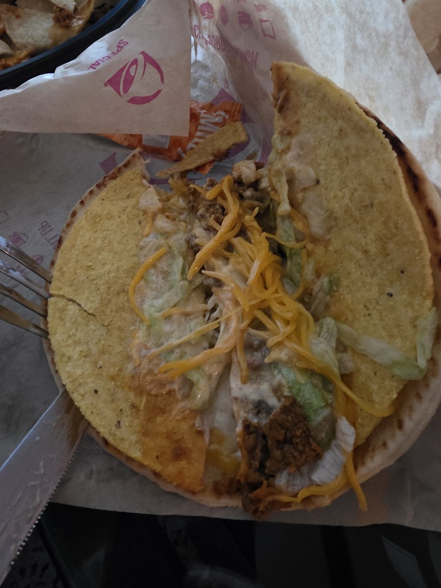 tcuffe's tweet photo. @tacobell I am not living mas right now. $38 for six items which are stone cold and inedible. What happened to the good ole days? I miss us. https://t.co/ABgXRoP2RM