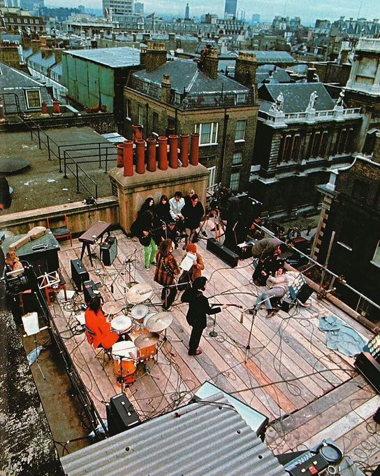 Lismarblue's tweet photo. 4. El último concierto de los Beatles. Azotea, 1969. https://t.co/7bb5BEAZP2