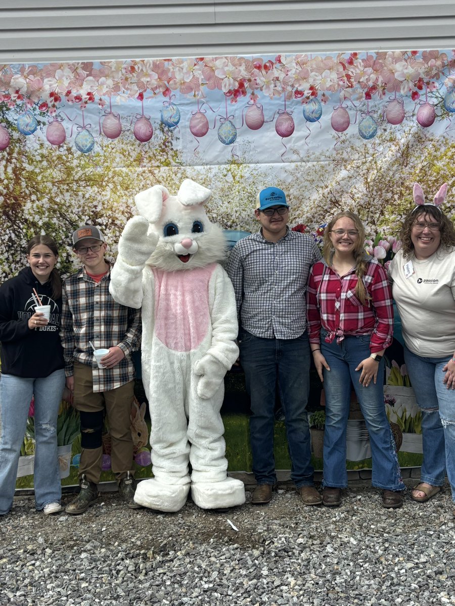 𝐻𝑒𝓁𝑒𝓃 𝒜𝓂𝑒𝓈, 𝑀.𝐸𝒹 tweet media