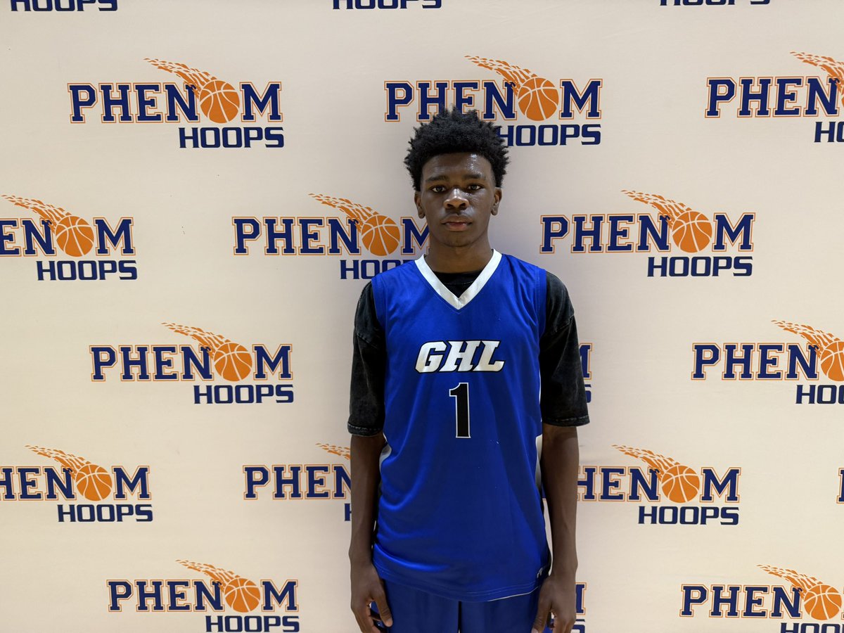 Phenom_Exposure tweet media