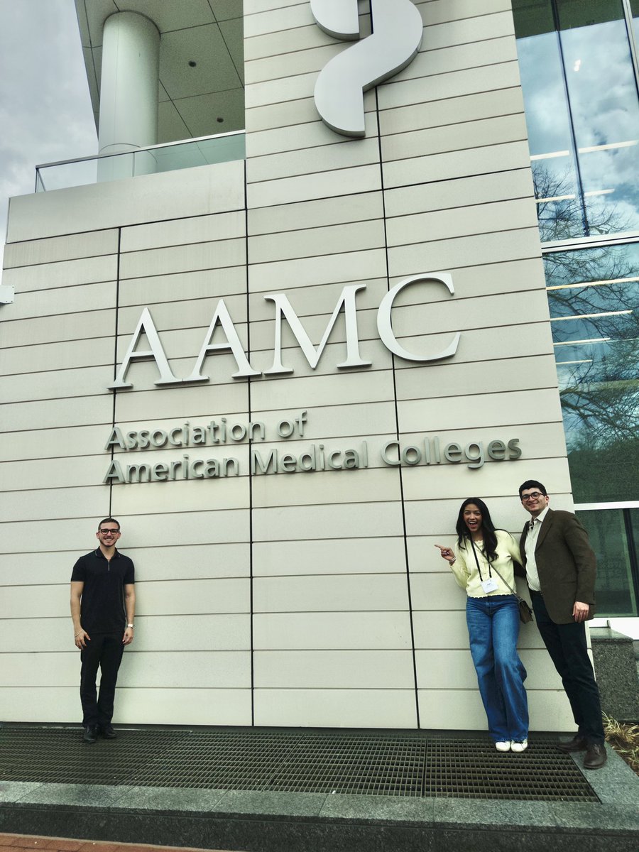 JoanNeptuneMed's tweet photo. Still in awe after an unforgettable weekend at AAMC RISE in D.C.! Grateful for the opportunity to learn from inspiring educators and connect with incredible future colleagues from across the country—your stories and energy were everything! #AAMCRISE #MedStudent #Leadership https://t.co/aqsupEwQns