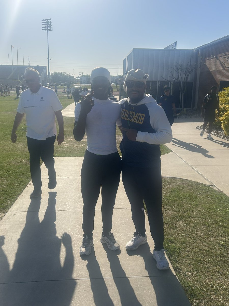 Thank you <a href="/Lions_FB/">East Texas A&M Football</a> for having me watch your spring game!
<a href="/CoachBBailey9/">Bryce Bailey</a>