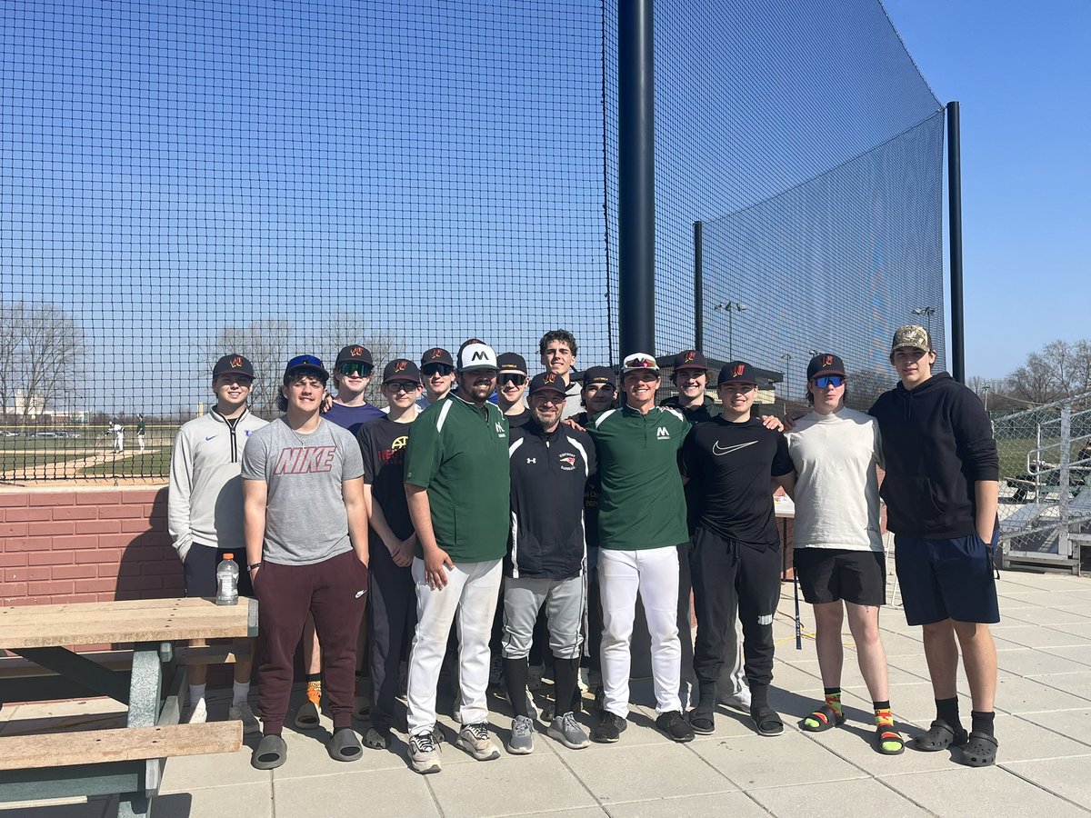 After our huge win today we got to go over and watch two Westmont legends in action at Moraine Valley College. Austin Loehman is their pitching Coach (Class of 2015) and Lucas Hicks (Class of 2024) we got to see pitch today! Great to see them doing what they love!