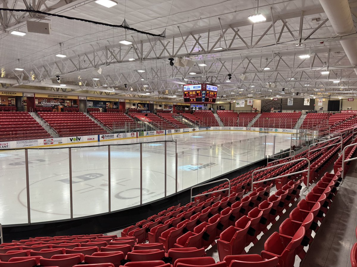 Saints vs RoughRiders

A win gets the Saints a bye in the first round. A loss, and they likely play Monday to start the playoffs. 

On Eagle 102.3 and FloHockey for Game 62 at 6:45 CDT.

#Fighting15 #HalosHigh