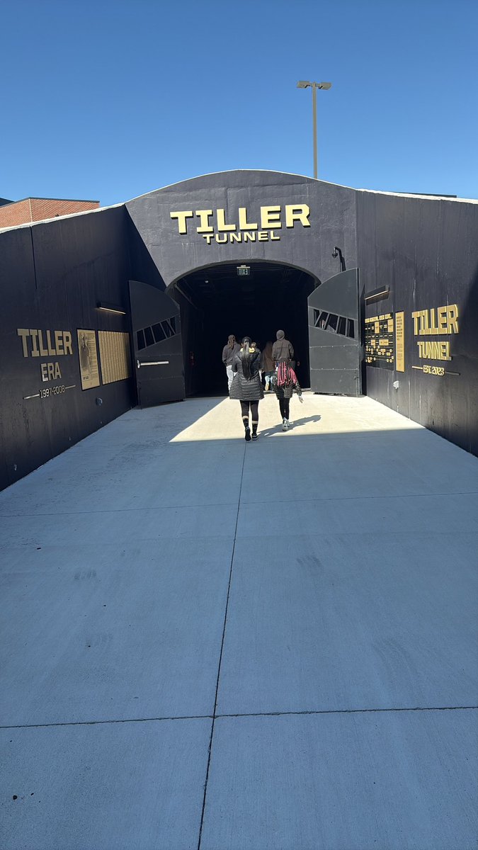 Kingston โKingโ Preyear C/O 2028 ๐ (@k3preyear) on Twitter photo Had a great day in West Lafayette! <a href="/kirkjuice32/">Coach Kirk Johnson</a> <a href="/chodgens7/">Cody Hodgens</a> <a href="/MrFootball_6/">jeremy johnson</a> <a href="/Price2Times/">Coach Price II</a> <a href="/Coach_NPosey/">Neal Posey</a> <a href="/CoachHinshaw/">Darin Hinshaw</a> <a href="/BoilerFootball/">Purdue Football</a> #BoilerFootball #BoilerUp Had a great day in West Lafayette! <a href="/kirkjuice32/">Coach Kirk Johnson</a> <a href="/chodgens7/">Cody Hodgens</a> <a href="/MrFootball_6/">jeremy johnson</a> <a href="/Price2Times/">Coach Price II</a> <a href="/Coach_NPosey/">Neal Posey</a> <a href="/CoachHinshaw/">Darin Hinshaw</a> <a href="/BoilerFootball/">Purdue Football</a> #BoilerFootball #BoilerUp