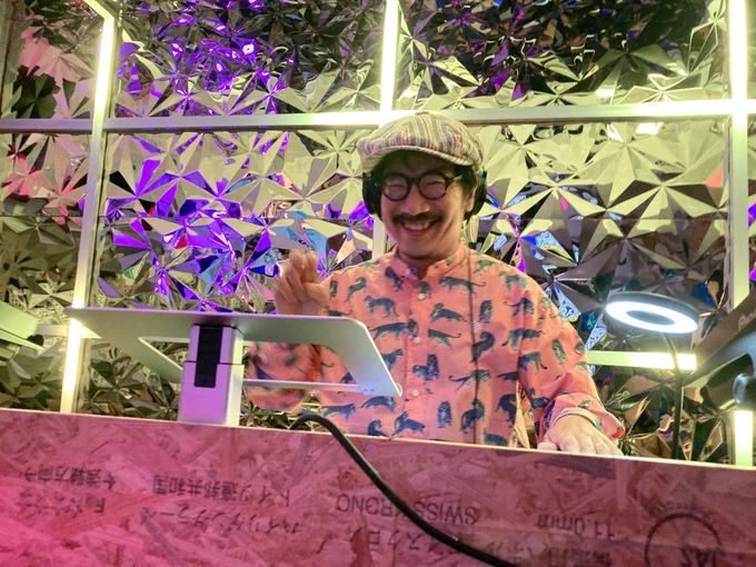 昨夜は西荻Bar OPKにて幸運楽園DJ'sによるStrange NEW WAVEへ。ニューウェーブ時代の見たこともない珍しい盤の中には南米や東欧など当時は日本から遠い国だったものも。DJの皆さんの知識と時代に対する見識に唸る催しでした! 