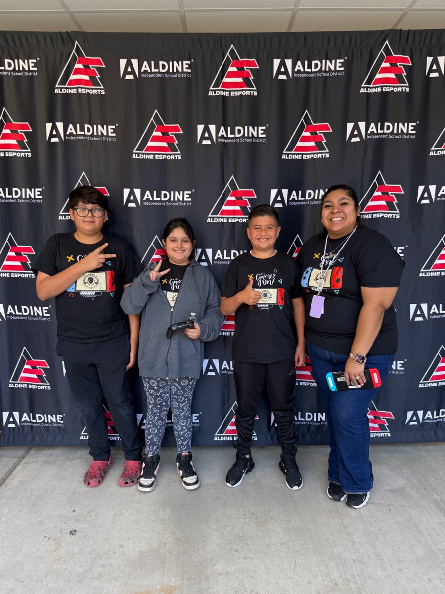 Samantha Benitez (@smbenitez4) on Twitter photo Amazing way to start my Saturday! Came out to support one of my students! Woohoo Congratulations Carroll for taking 2nd place!🎉🎉 ❤️ <a href="/CarrollES_AISD/">Carroll Elementary</a> <a href="/AldineEsports/">Aldine Esports</a> Amazing way to start my Saturday! Came out to support one of my students! Woohoo Congratulations Carroll for taking 2nd place!🎉🎉 ❤️ <a href="/CarrollES_AISD/">Carroll Elementary</a> <a href="/AldineEsports/">Aldine Esports</a>