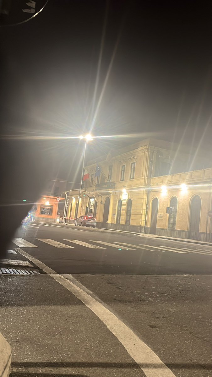 ero in discoteca e hanno messo “ti sento” 
sono uscita 
no joke