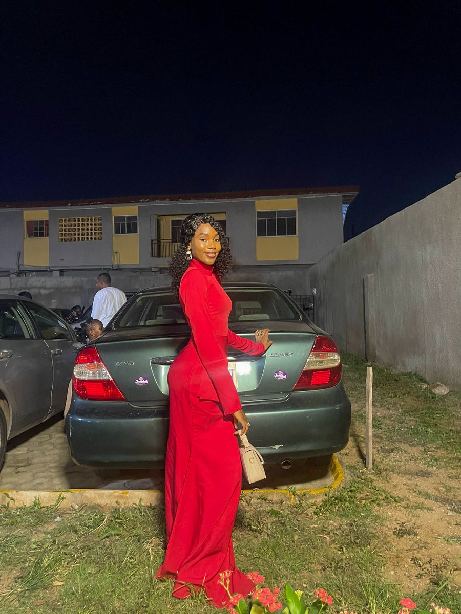 okunadewuraola's tweet photo. Grateful for the Ransom❤️
#ootd #jw #memorial https://t.co/kko3svZZsY