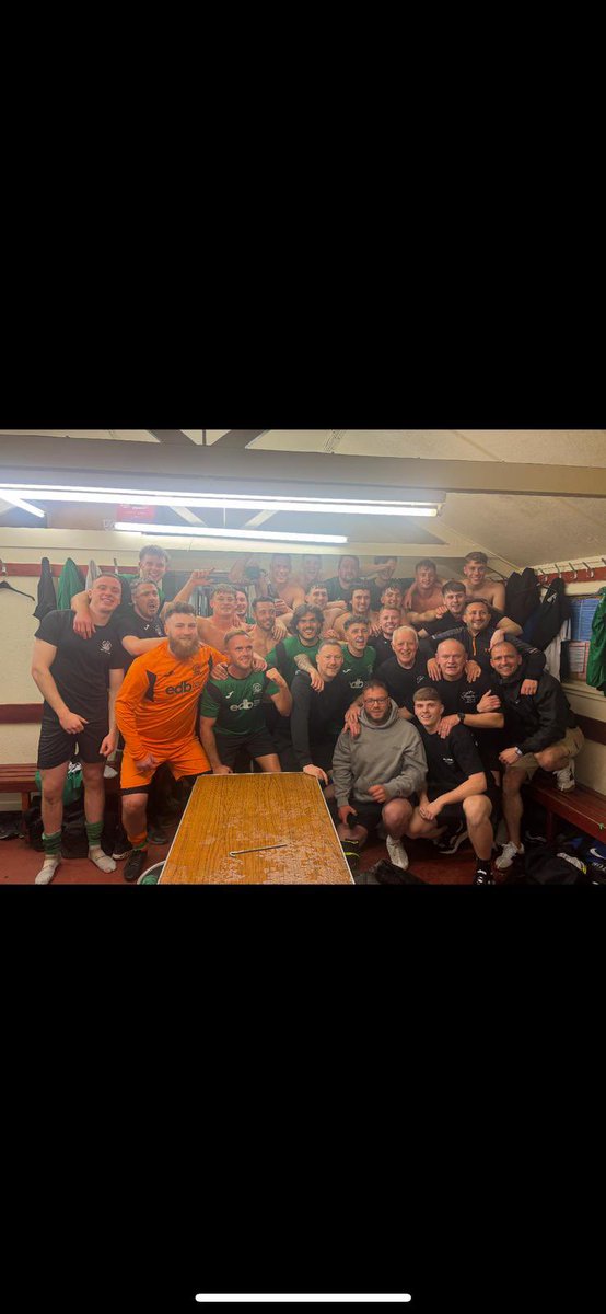 For Sir Alan <a href="/Tempest_United/">Tempest United F(C)</a> 💚