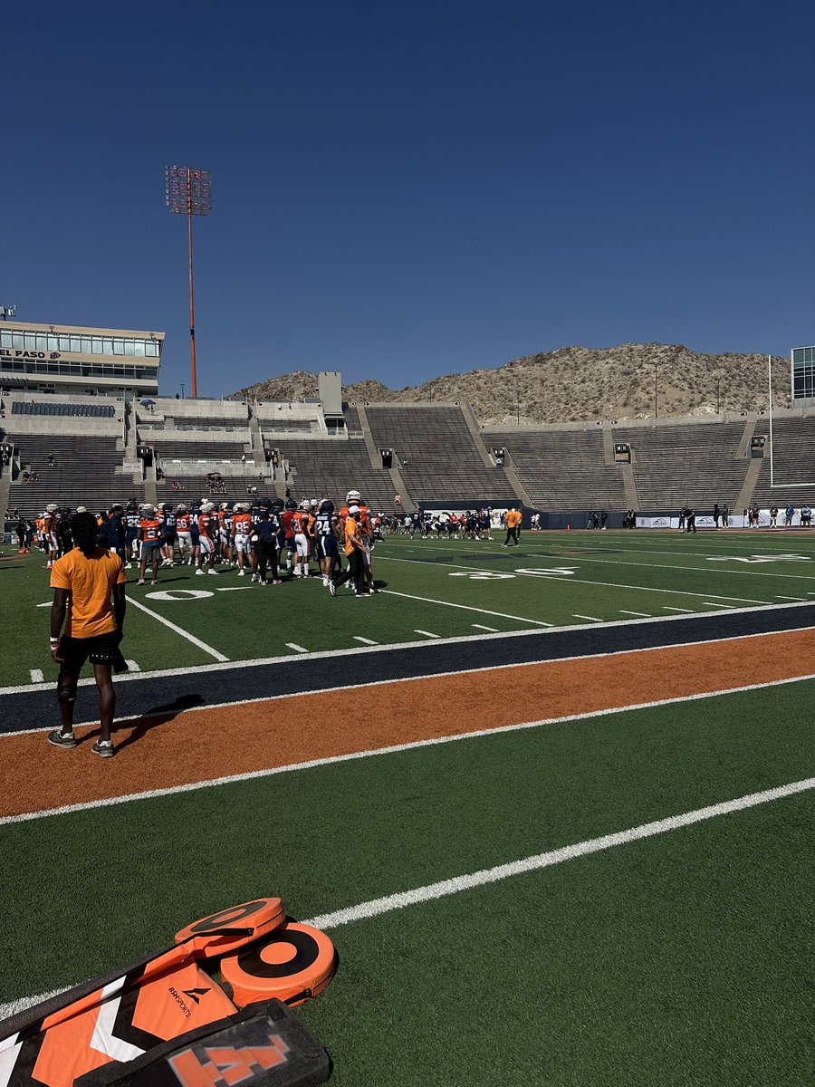 trae scott (@thetraescott) on Twitter photo Had a great time at <a href="/UTEPFB/">UTEP Football</a> Junior Day! Thank you to the coaches for the invite and hospitality! #GoMiners <a href="/chaseK_52/">Chase King ⛏️⛏️</a> <a href="/CoachFoster23/">Aaron Foster 👎🏾👎🏾</a> <a href="/CoachSWUTEP/">Scotty Walden</a> <a href="/CoachBobbyDaly/">Bobby Daly</a> <a href="/CoachKSigler/">Kelvin Sigler</a> <a href="/GinoGigs/">Gino Gigliotti</a> Had a great time at <a href="/UTEPFB/">UTEP Football</a> Junior Day! Thank you to the coaches for the invite and hospitality! #GoMiners <a href="/chaseK_52/">Chase King ⛏️⛏️</a> <a href="/CoachFoster23/">Aaron Foster 👎🏾👎🏾</a> <a href="/CoachSWUTEP/">Scotty Walden</a> <a href="/CoachBobbyDaly/">Bobby Daly</a> <a href="/CoachKSigler/">Kelvin Sigler</a> <a href="/GinoGigs/">Gino Gigliotti</a>