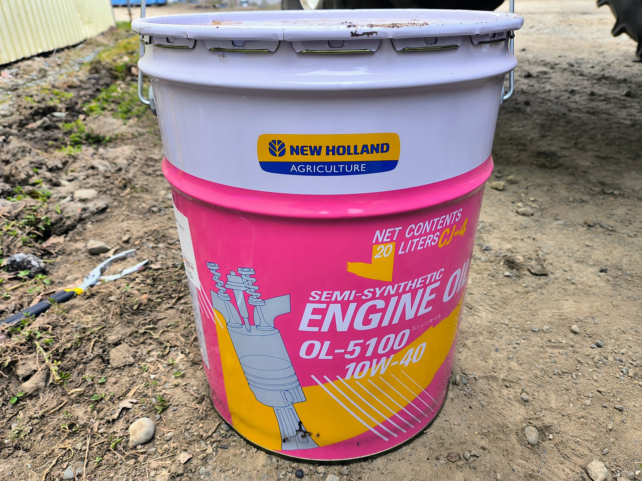 ニューホランド　純正油圧オイル　ミッションオイル OL-1016 Premium ニューホランド純正油圧オイルミッションオイル OL-1016 Premium