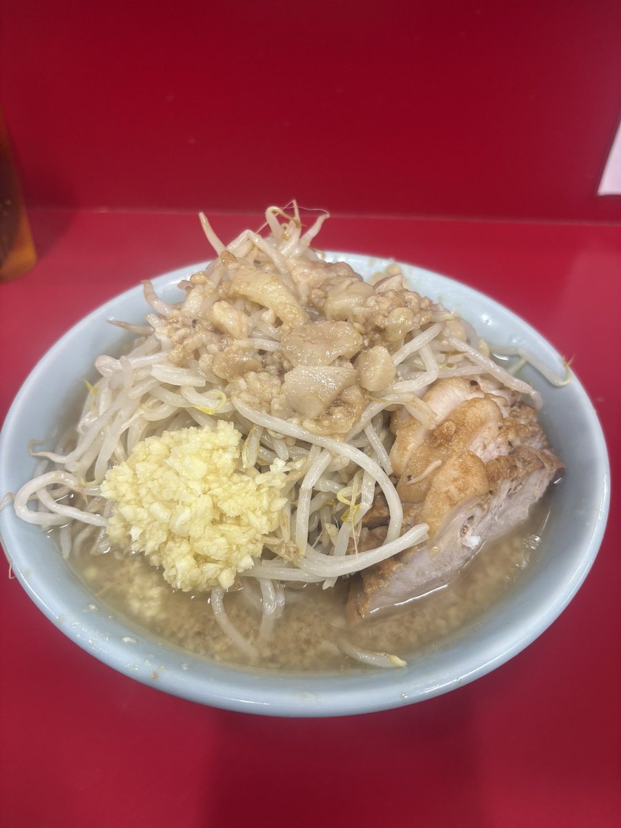 BUSTA7000's tweet photo. 上げてなかった二郎達 #ラーメン  #らーめん  #ラーメン二郎 #ラーメン二郎千葉店 #ラーメン二郎歌舞伎町店  #ラーメン二郎川崎店 https://t.co/NlRGQXDulN