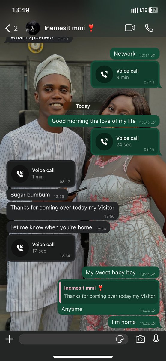 melaninchef's tweet photo. Very babyish voice)
His sugar bum bum :Ok(laughing and blushing at the same time). I’ll let you know when I’m home. 

Two finished people in a healthy relationship 🤭. I love it for me https://t.co/VndTbsaY2M