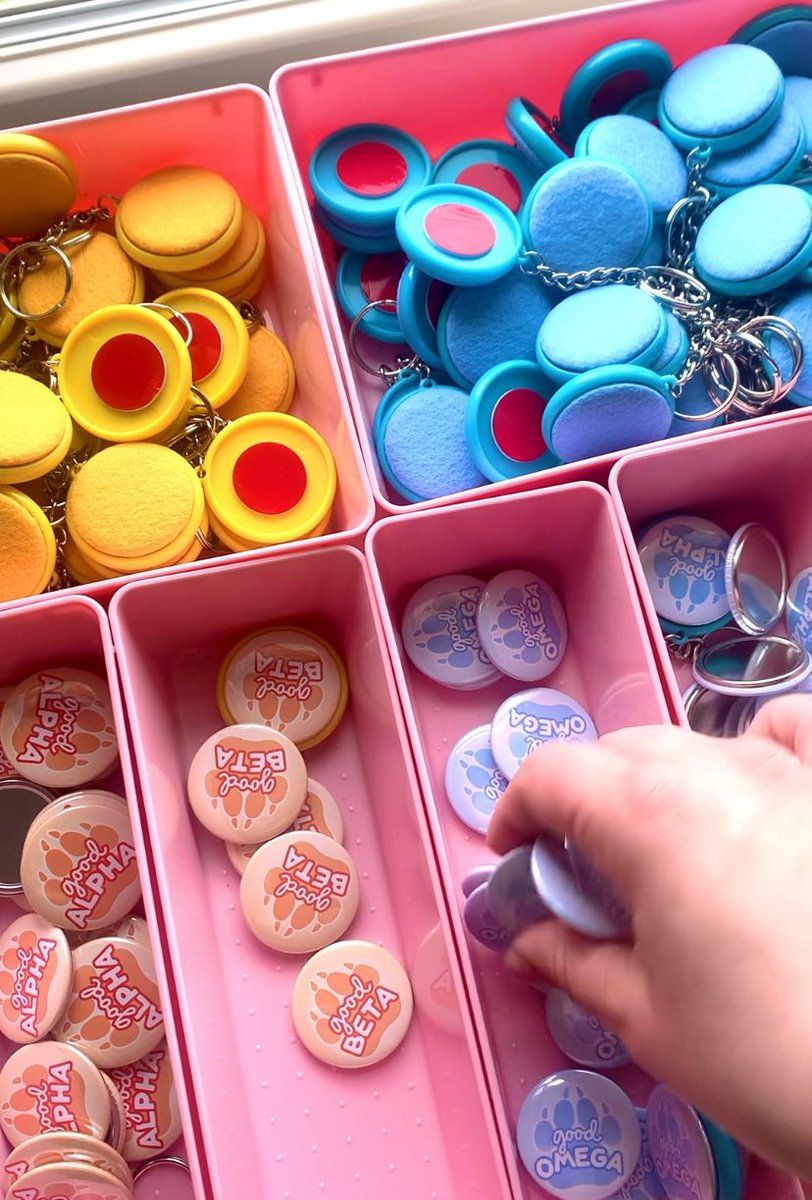 Would anyone want these felt scraps from my fabric diffusers? It feels like a waste to toss them when im sure there’s a crafty person out there.