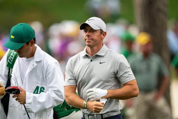 ⛳️ Rory McIlroy has a 2 shot lead going into the final day (-12) 

Can he win the Masters for the first time tomorrow?