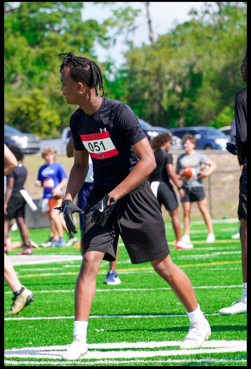zavion_foster's tweet photo. I had a great time at @WebberFB camp @ChattinKeith @SpotoFootball @CoachRPowell 💜🖤 AGTG🙏🏽 https://t.co/zaVncNc1Ur