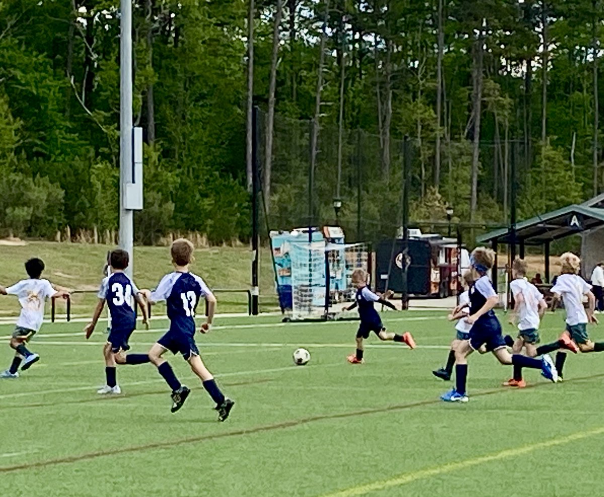cloverelitefc's tweet photo. Another win for the 2016 boys today, 5-2 over Charlotte Rise. They show up and give it their all for every game. Way to go, boys! https://t.co/umo3Of8Z0c