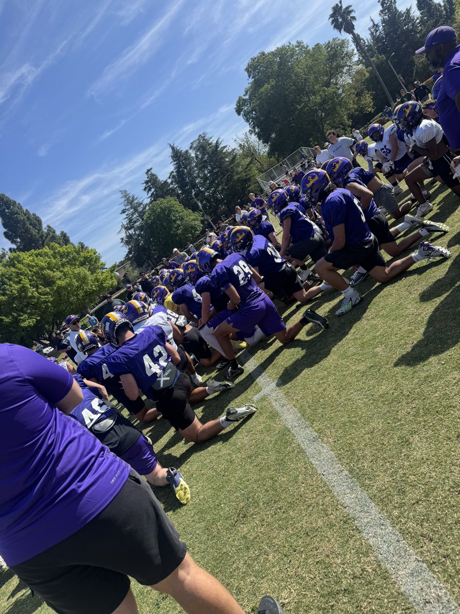 Big thank you to @callutheranfootball for having the Savanna HS football coaches out for their coaching clinic and allowing us to hang around and check out their spring practice.