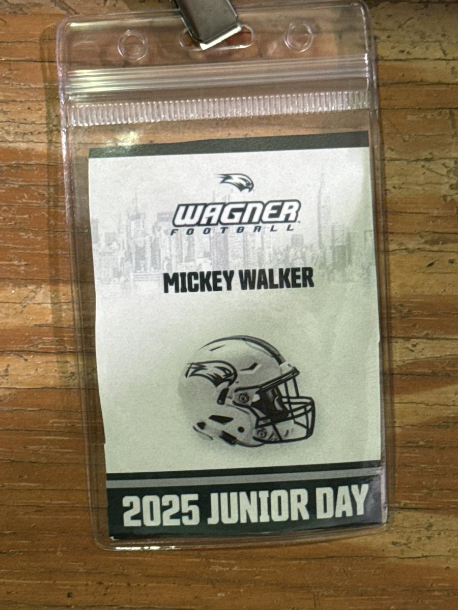 MickeyWalker23's tweet image. Had a great visit at @Wagner_Football today. Thank you @Coachjfortiz for the invite‼️
@CburyFootball
@larrybadaracco
@FBCoachLynch