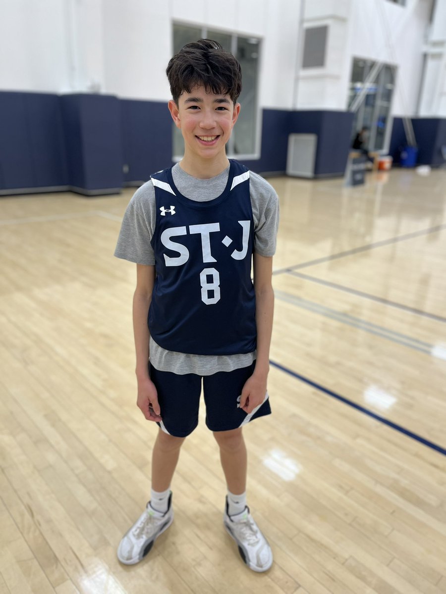 Hoopinatibrand's tweet photo. 6pm Standouts 

16u Jahkai Sloan-Marks
14 points 
Team thrill

12u Miles Dorsky
St James
7 points 

Makiye Fenwick 
Team thrill
14 pts 

17u Averi Knight
15 points 
Washington Warriors https://t.co/gS7leaKsdu