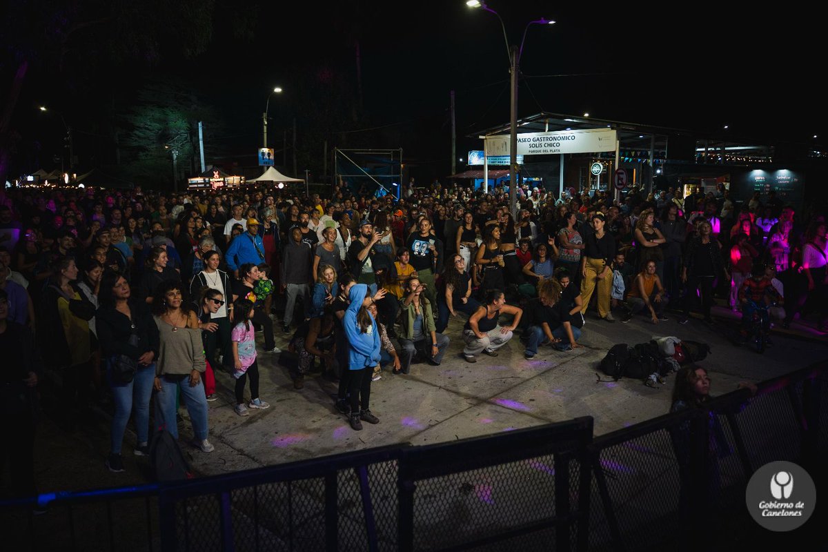 🍻Parque del Plata y una noche increíble de música y encuentro!

Nos vemos en unas horas, sobre el arroyo, para seguir disfrutando!

Entrada libre!

#fiestadelacervezaartesanal #CanelonesTeEspera
