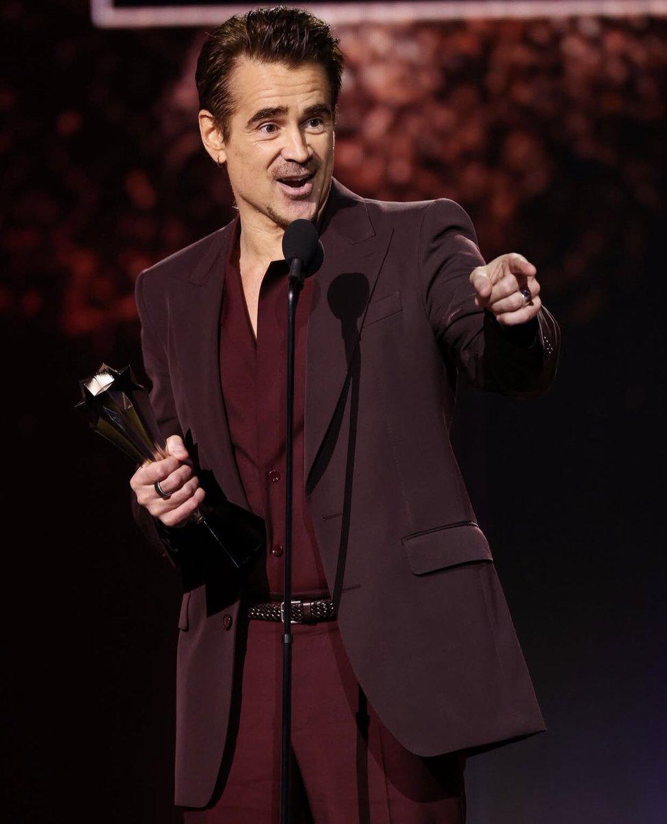 colinfarrell120's tweet photo. winner of the Best Actor in a Limited Series or Movie Made for Television The 30th Annual Critics Choice Awards
#colinfarrell #thepenguin #criticschoice #awards #best #bestactor #photo #photography #actor #irish #handsome #gorgeous #beautiful #hot #cool #smile #happy #sweet #cute #adorable #suit #hair #eyes #eyebrows #style #hollywood #celebrity #instagood
