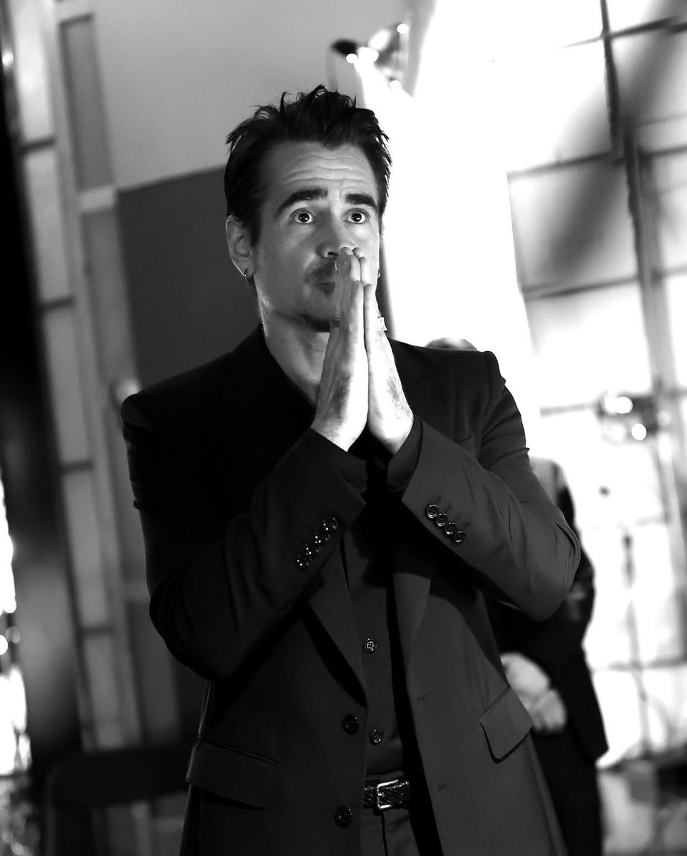 colinfarrell120's tweet photo. winner of the Best Actor in a Limited Series or Movie Made for Television The 30th Annual Critics Choice Awards
#colinfarrell #thepenguin #criticschoice #awards #best #bestactor #photo #photography #actor #irish #handsome #gorgeous #beautiful #hot #cool #smile #happy #sweet #cute #adorable #suit #hair #eyes #eyebrows #style #hollywood #celebrity #instagood