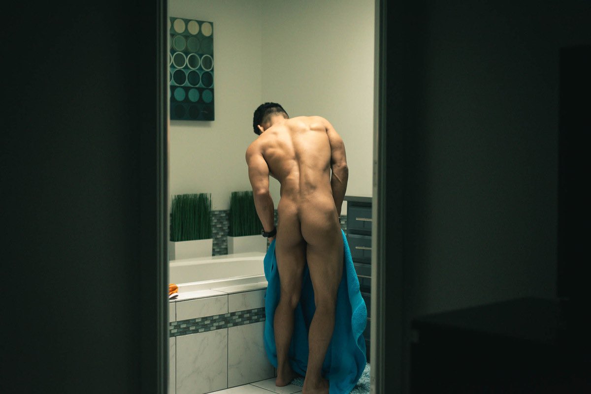 Anyone wanna help me in the bathroom?
