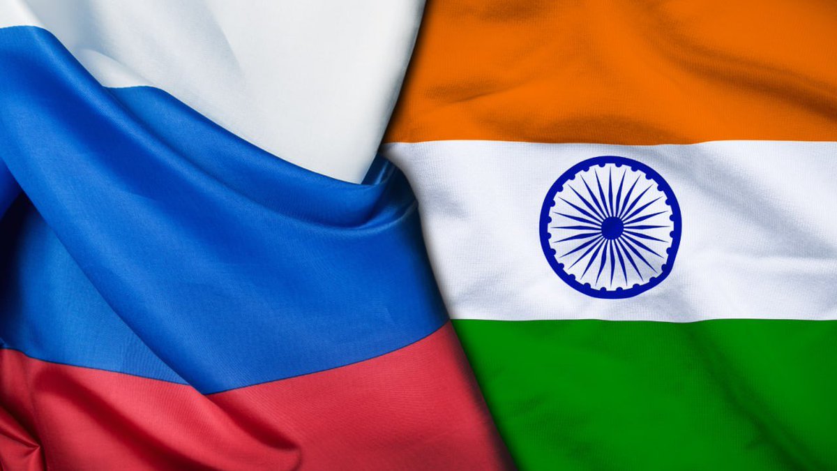 AmbRus_India's tweet image. 🇷🇺🇮🇳 रूस-भारत के राजनयिक संबंधों की 78वीं वर्षगांठ के अवसर पर हमारे भारतीय मित्रों को हार्दिक शुभकामनाएँ!
हमारी अटूट मित्रता, आपसी सम्मान और रणनीतिक साझेदारी हमारे लिए गर्व का विषय हैं। हम इन अनमोल संबंधों को नई ऊँचाइयों तक ले जाने के लिए प्रतिबद्ध हैं।
जय रूस, जय हिंद!
