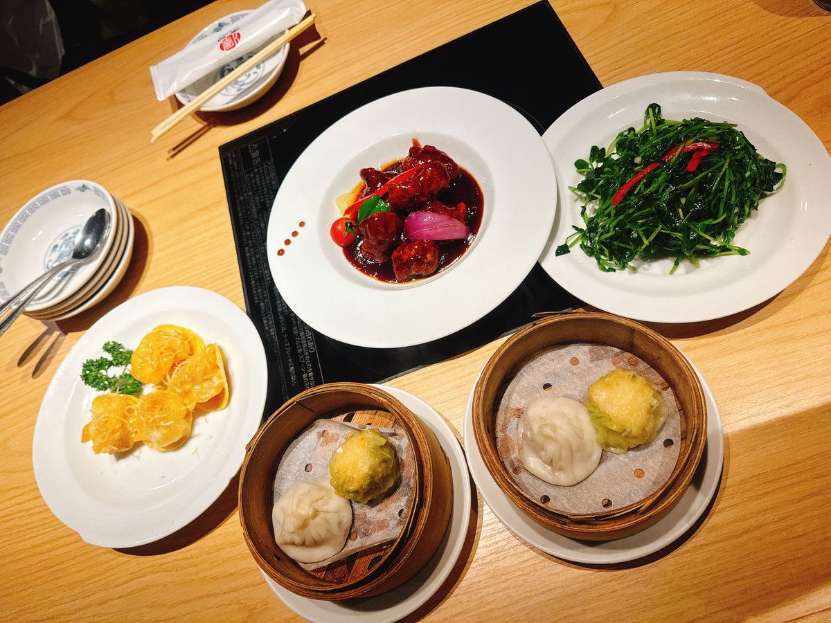 久々に中華街で食べ歩きじゃなくてお店入ったけど今までで1番美味しかった♡
味も日本寄りだから好き嫌いもわかれないよ！！

PR
#澤園jakuen