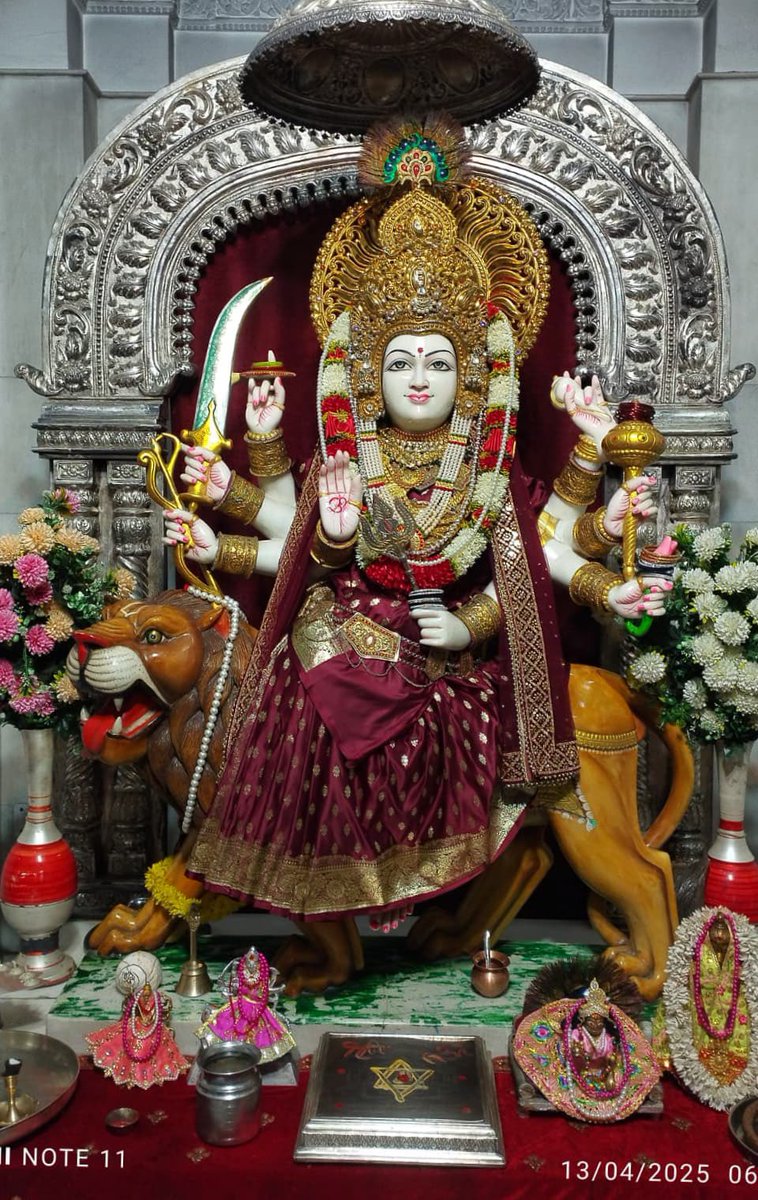 Jhandewala Devi Mandir tweet media