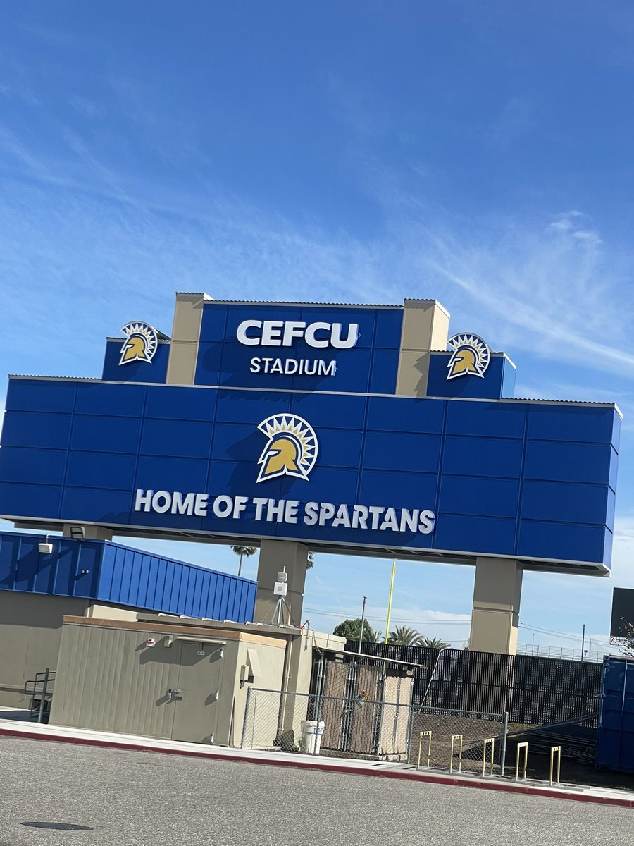 jayshaunmanary's tweet photo. Thanks @CoachIrv_ and @SanJoseStateFB for inviting me out to practice today https://t.co/vl2VQBQXjD