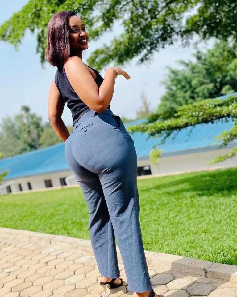 nuru_yumyum's tweet photo. Good morning Africa, good morning friends ❤️🌞 https://t.co/Drfijdfaya