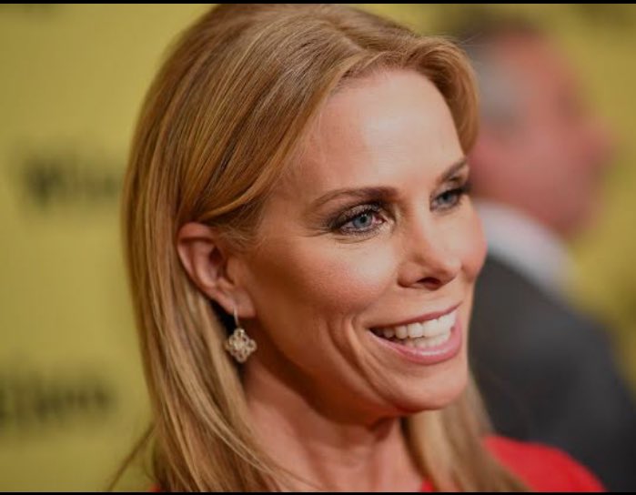 MAmerica2023's tweet image. He wouldn’t snub her on purpose - that’s Cheryl Hines - RFKjr’s wife - she is super cool