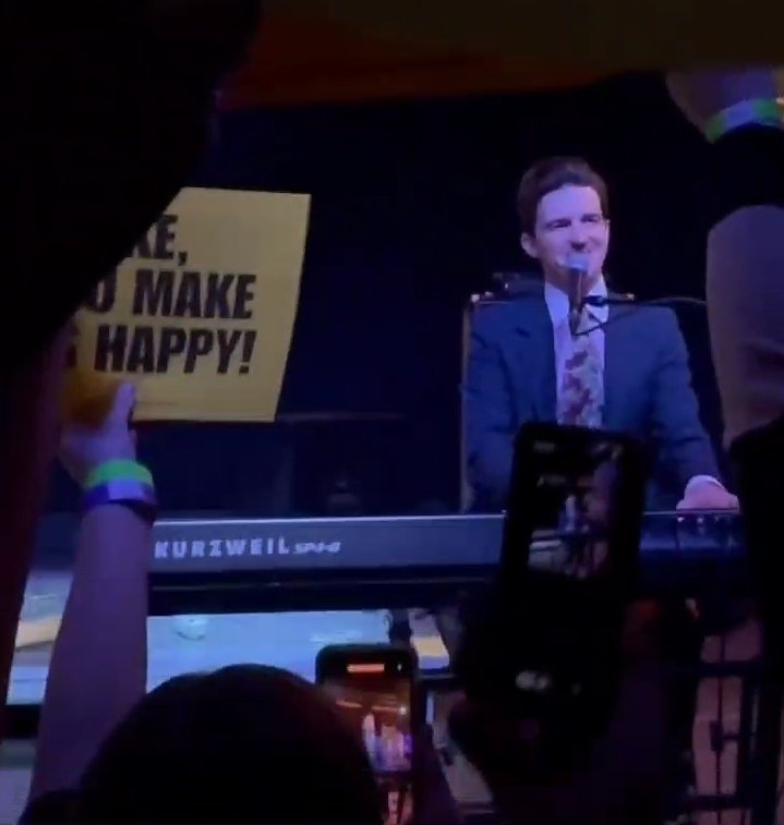 Couple more photos from the other day, ft my arm caught in some random person's video #DrakeBell