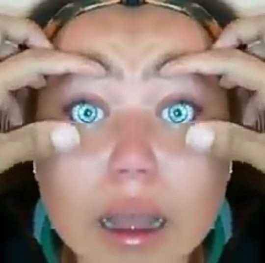 shirwkashi's tweet photo. @inmsheadx uma das melhores coisas do mundo é ouvir um homem gemendo enquanto olha nos teus olhos assim https://t.co/dTEiDSieQd