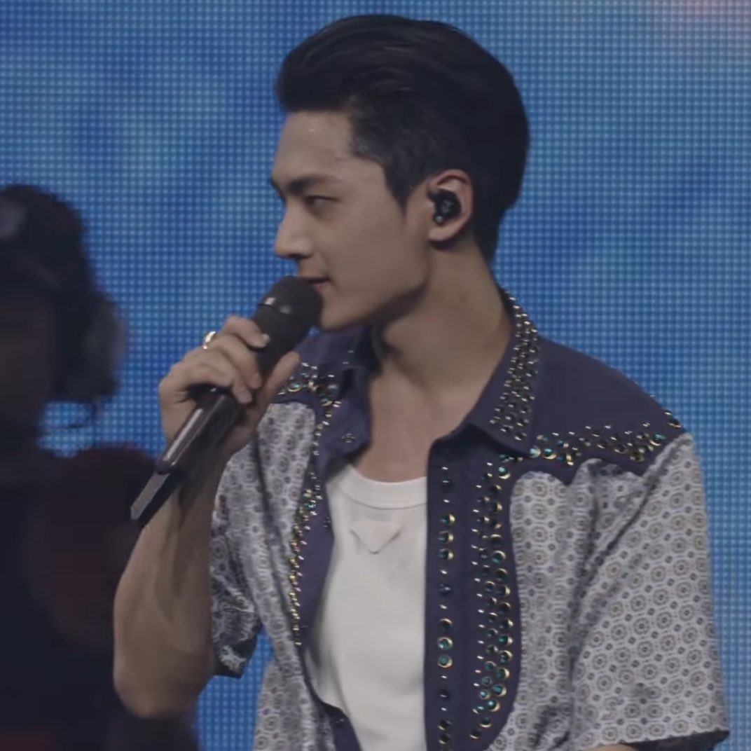 mainlyjay's tweet image. THIS PARK JONGSEONG IN COACHELLA

#ENCHELLA #COACHELLA2025 #ENHYPEN