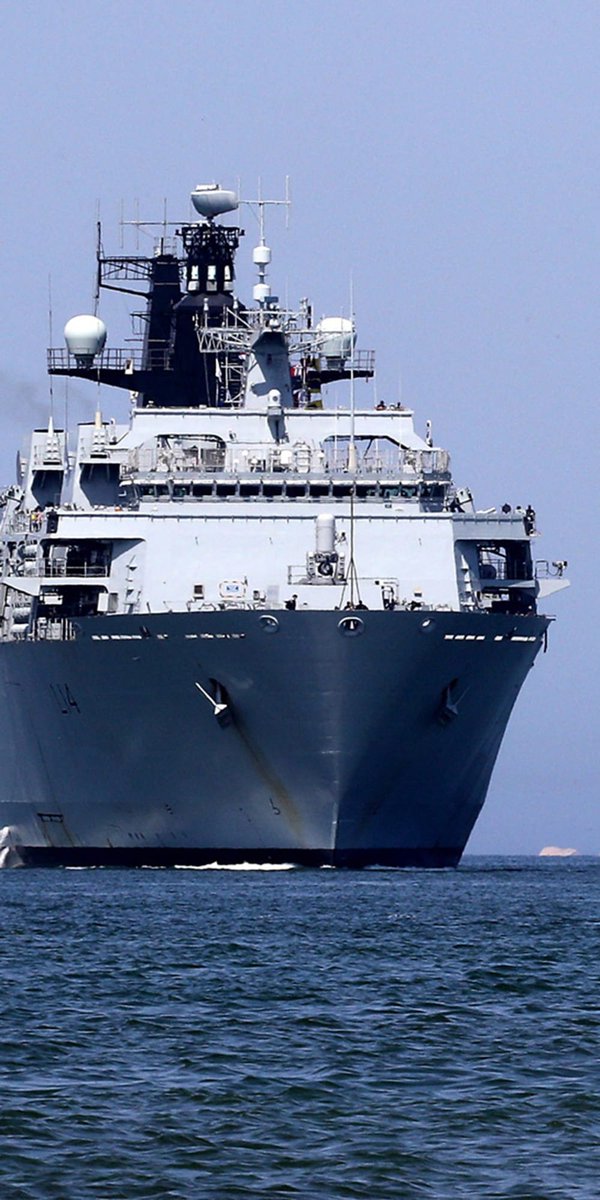 Defense785's tweet photo. Few visuals of the HMS Albion: https://t.co/i2m7VLGVhg